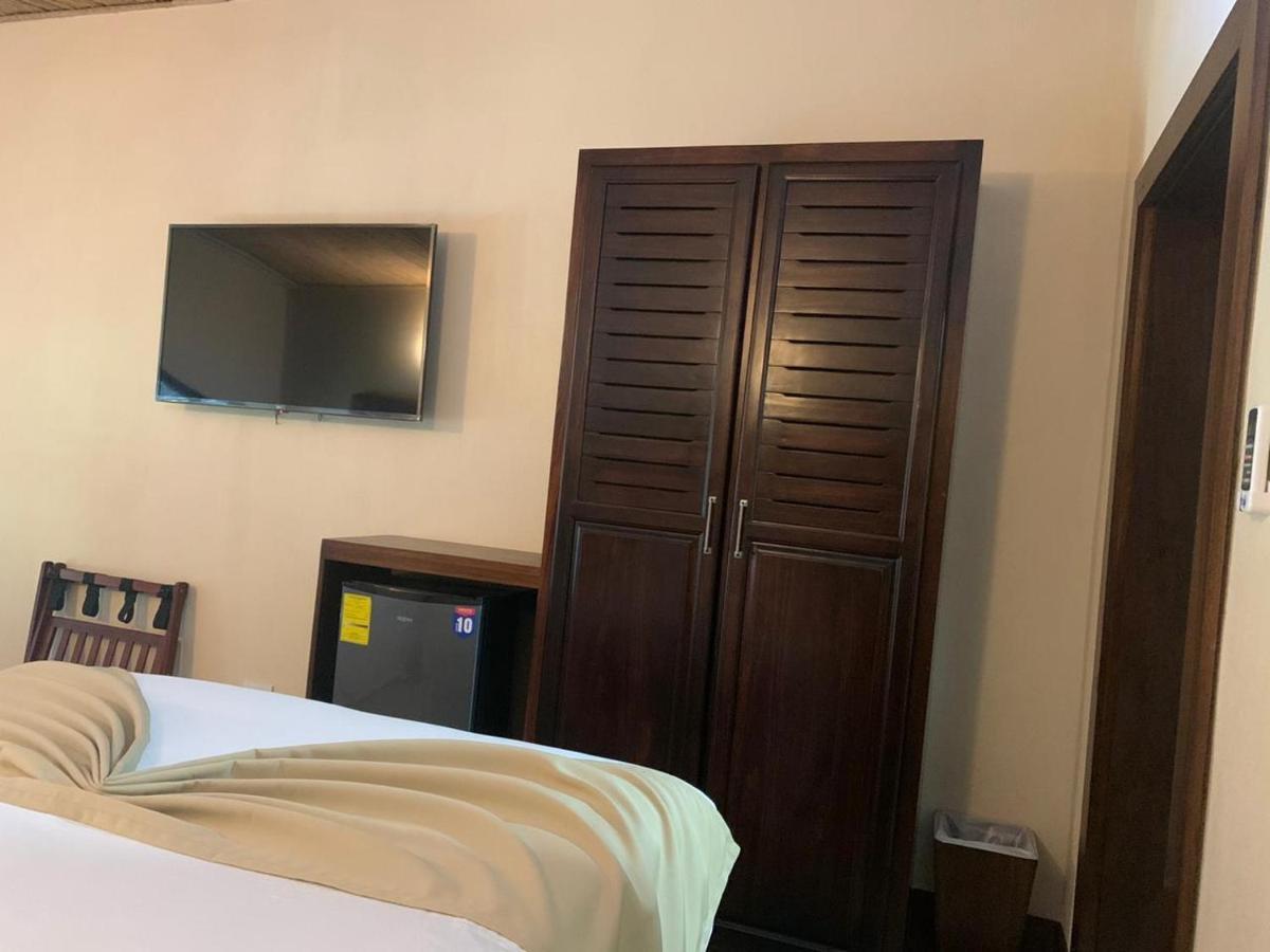Hotel Poza Blanca Lodge San Mateo Dış mekan fotoğraf