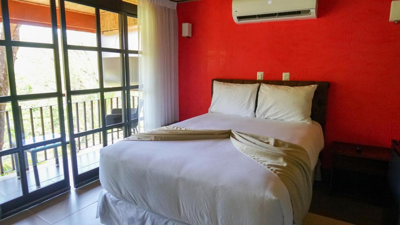 Hotel Poza Blanca Lodge San Mateo Dış mekan fotoğraf