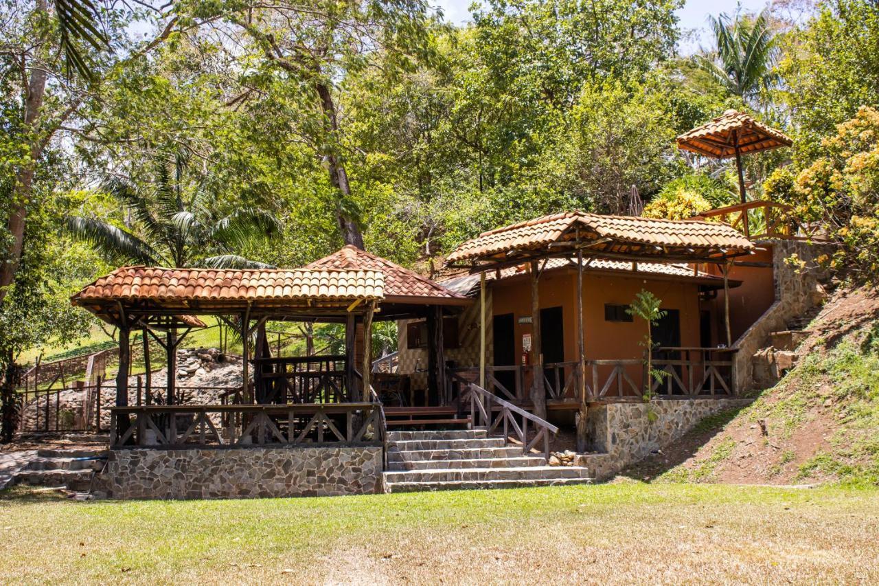 Hotel Poza Blanca Lodge San Mateo Dış mekan fotoğraf