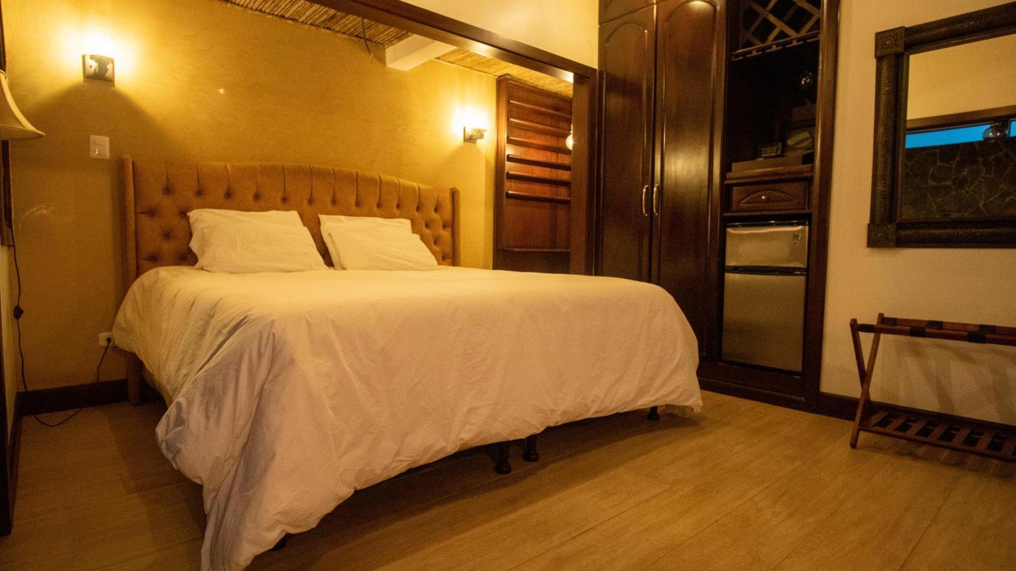 Hotel Poza Blanca Lodge San Mateo Dış mekan fotoğraf