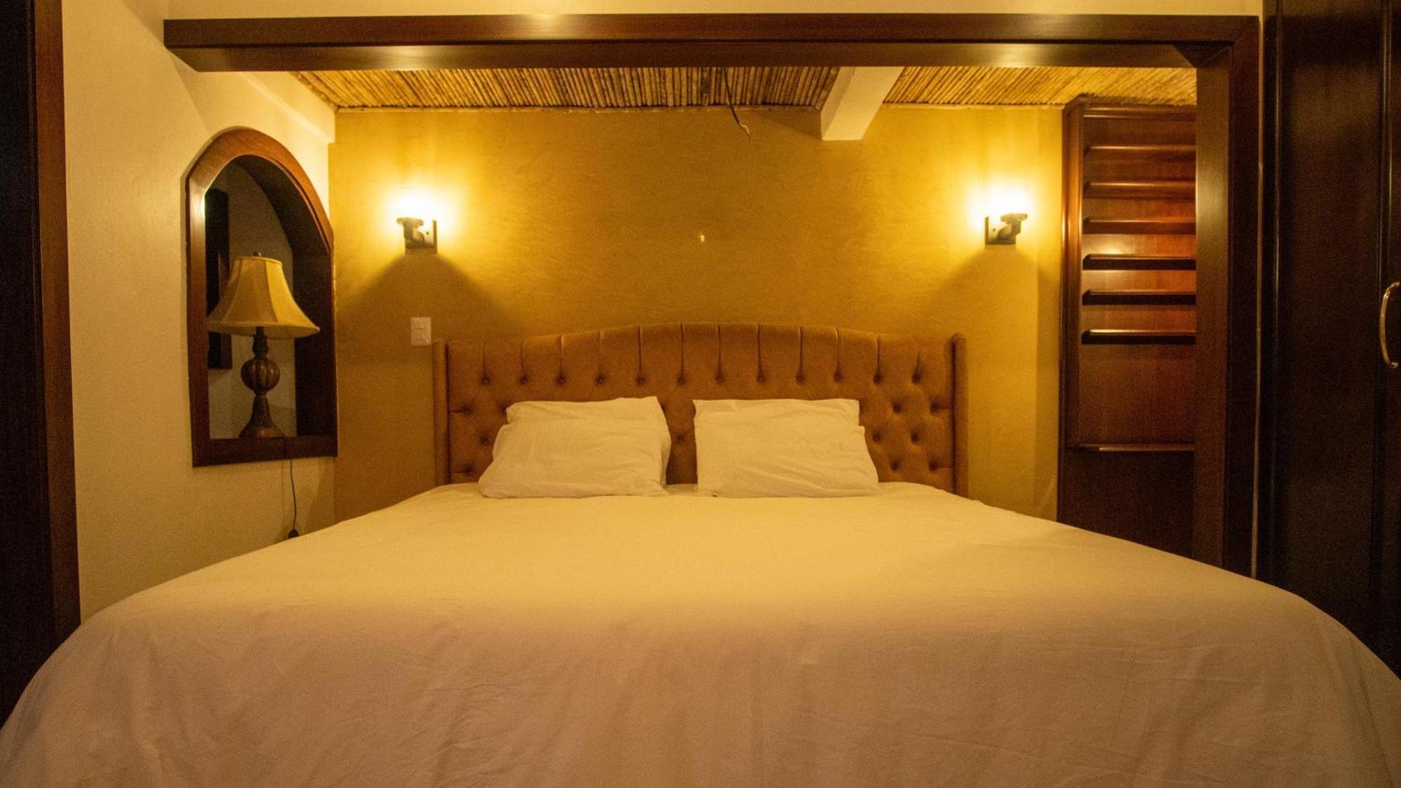 Hotel Poza Blanca Lodge San Mateo Dış mekan fotoğraf