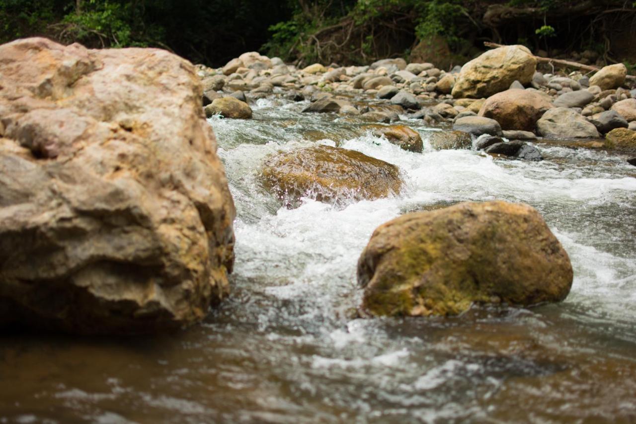 Hotel Poza Blanca Lodge San Mateo Dış mekan fotoğraf