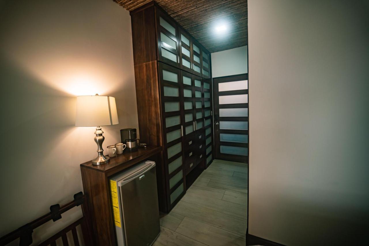Hotel Poza Blanca Lodge San Mateo Dış mekan fotoğraf